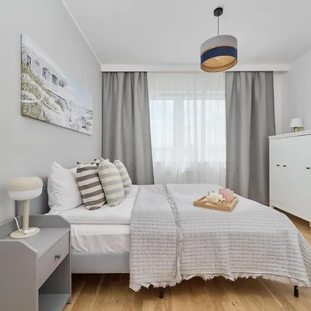 Lwowska By The Malta With Parking By Renters Prestige *