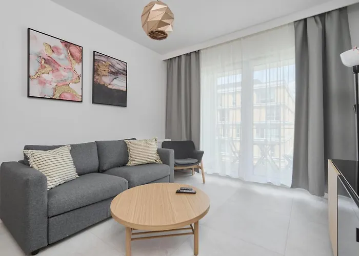 Lägenhet Lwowska By The Malta With Parking By Renters Prestige Poznań