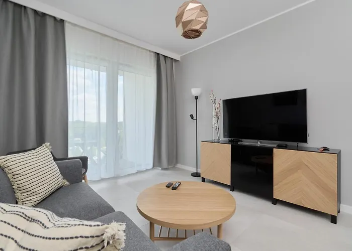 Lwowska By The Malta With Parking By Renters Prestige * 포즈난